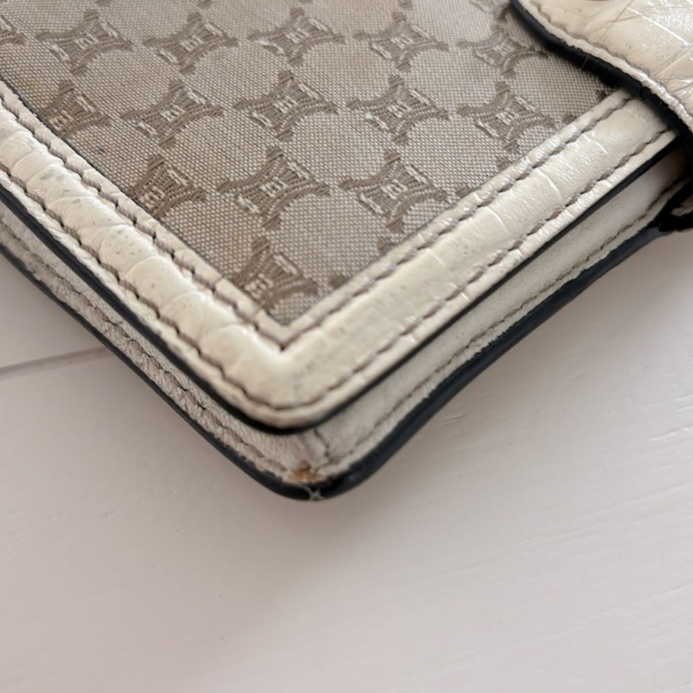 Celine Long Beige & Cream Wallet - Picture 14 of 16